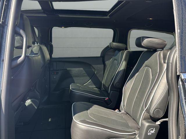 2026 Chrysler Pacifica Limited AWD