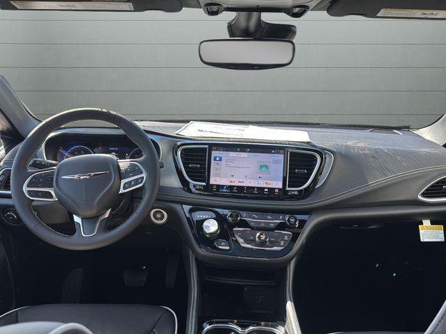 2026 Chrysler Pacifica Limited AWD