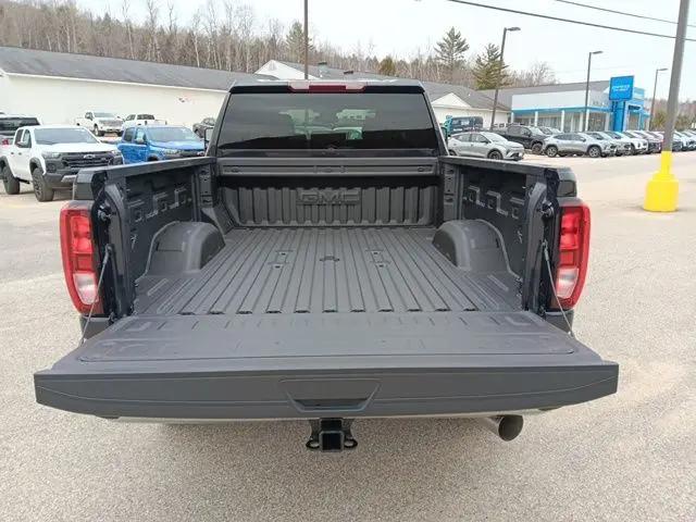 2026 GMC Sierra 3500HD Crew Cab, Long Bed, SLE, 4WD