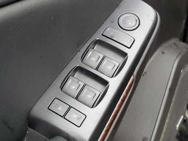 2016 GMC Yukon SLE