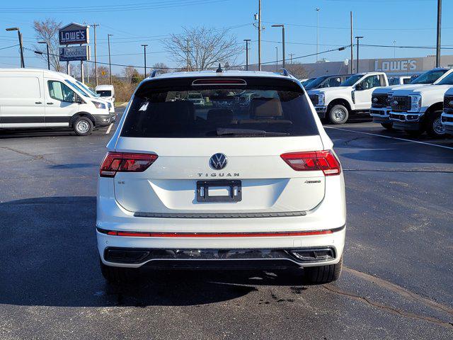 2024 Volkswagen Tiguan 2.0T SE R-Line Black