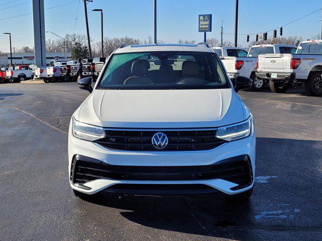 2024 Volkswagen Tiguan 2.0T SE R-Line Black