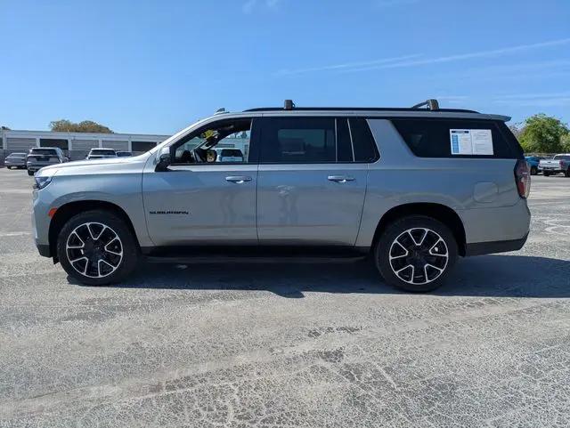2023 Chevrolet Suburban 4WD RST