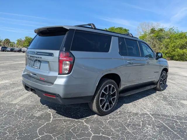 2023 Chevrolet Suburban 4WD RST