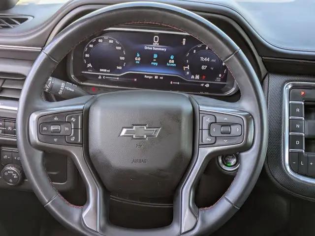 2023 Chevrolet Suburban 4WD RST