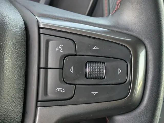 2023 Chevrolet Suburban 4WD RST
