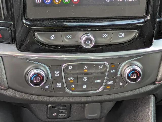 2023 Chevrolet Traverse AWD RS