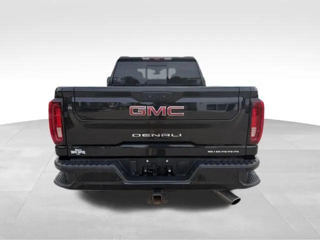 2022 GMC Sierra 2500HD 4WD Crew Cab Standard Bed Denali
