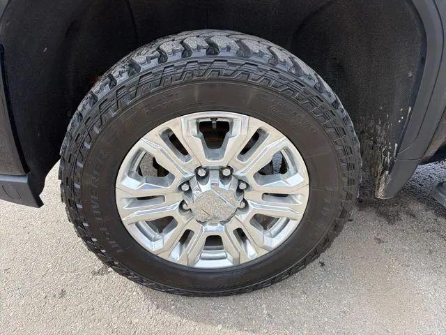 2022 GMC Sierra 2500HD 4WD Crew Cab Standard Bed Denali