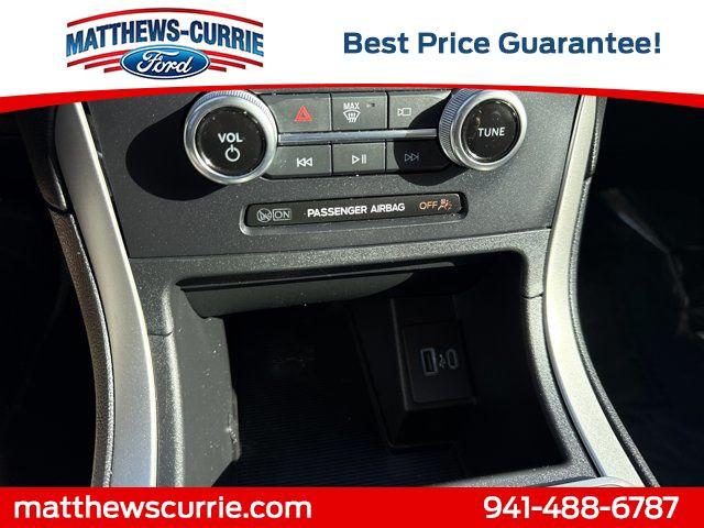 2024 Ford Edge SE