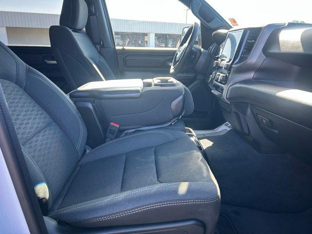 2025 Ram 1500 Tradesman Crew Cab 4x4 5'7" Box