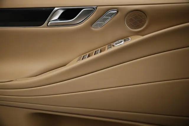 2026 Genesis G80 2.5T AWD