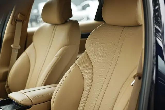 2026 Genesis G80 2.5T AWD