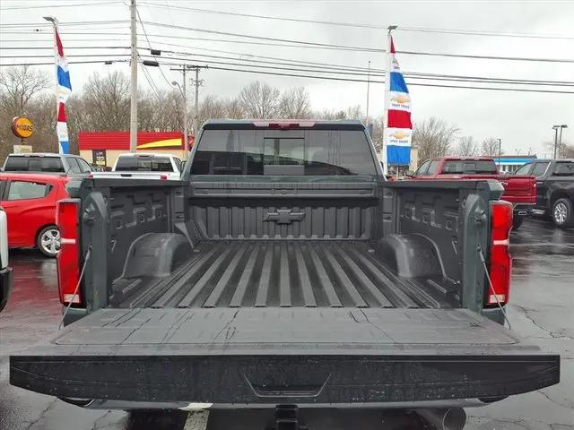 2026 Chevrolet Silverado 3500HD Crew Cab, Standard Bed, LTZ, 4WD