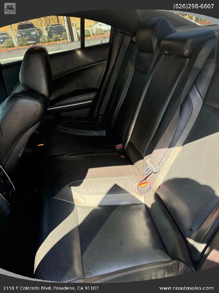 2019 Dodge Charger SXT RWD