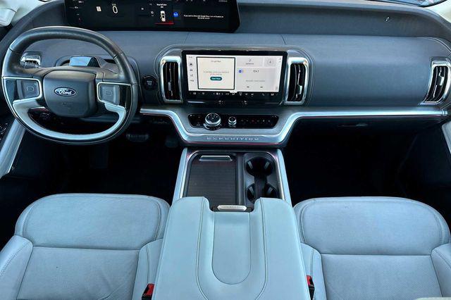 2025 Ford Expedition Platinum MAX