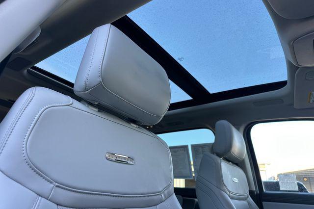 2025 Ford Expedition Platinum MAX