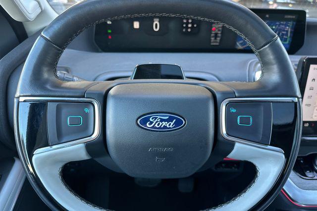 2025 Ford Expedition Platinum MAX