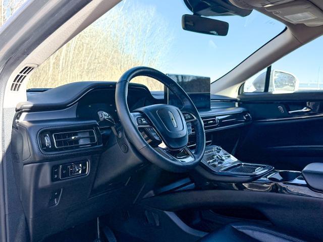 2023 Lincoln Nautilus Standard