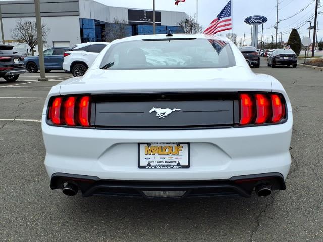 2021 Ford Mustang EcoBoost Fastback