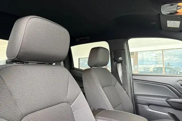 2026 GMC Canyon Elevation, RWD