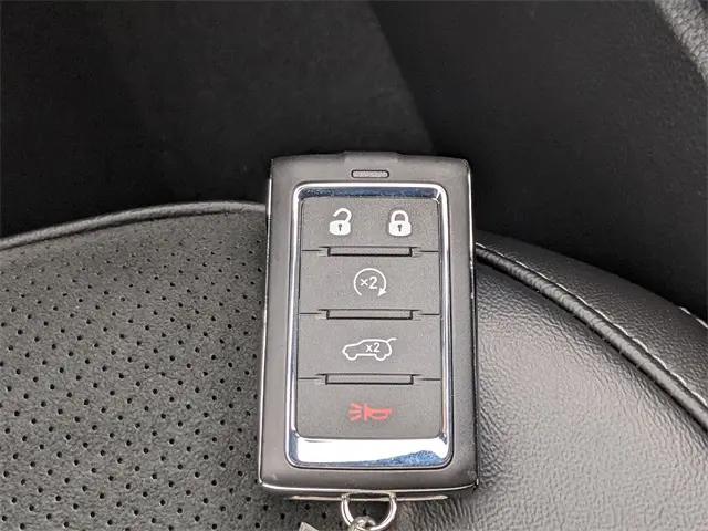 2026 Jeep Grand Cherokee L Altitude 4x4