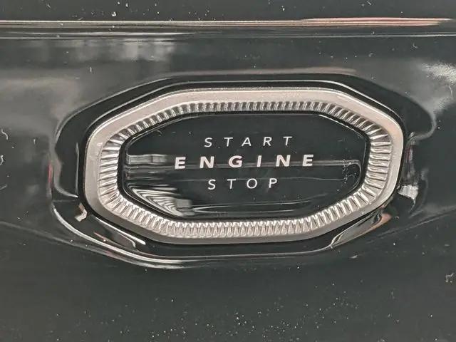 2026 Jeep Grand Cherokee L Altitude 4x4