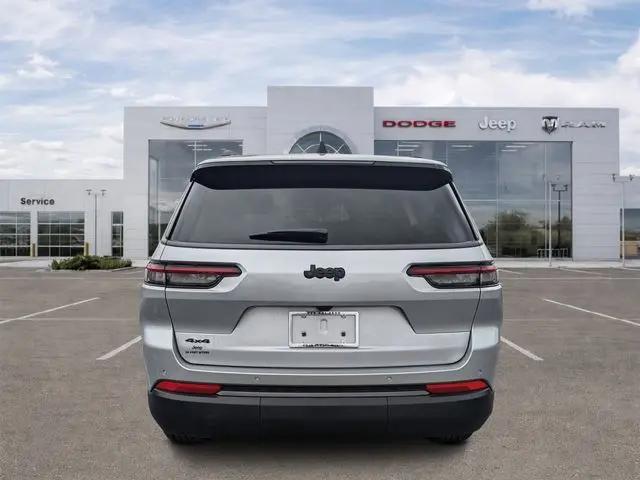 2026 Jeep Grand Cherokee L Altitude 4x4