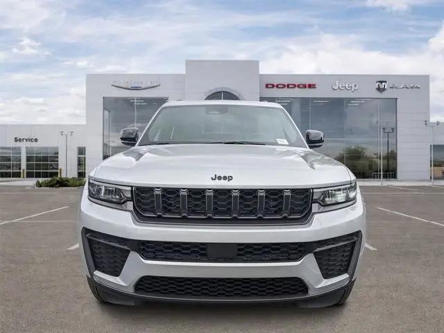 2026 Jeep Grand Cherokee L Altitude 4x4