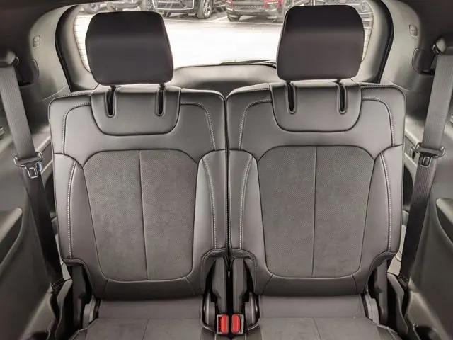 2026 Jeep Grand Cherokee L Altitude 4x4