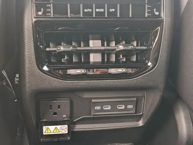 2026 Jeep Grand Cherokee L Limited Reserve