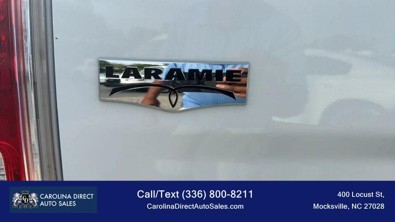2017 Ram 3500 Laramie Crew Cab 4x4 8' Box
