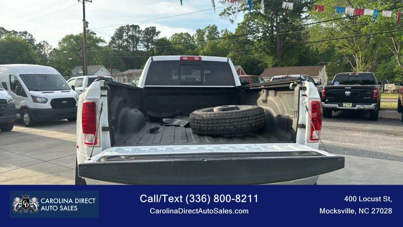 2017 Ram 3500 Laramie Crew Cab 4x4 8' Box