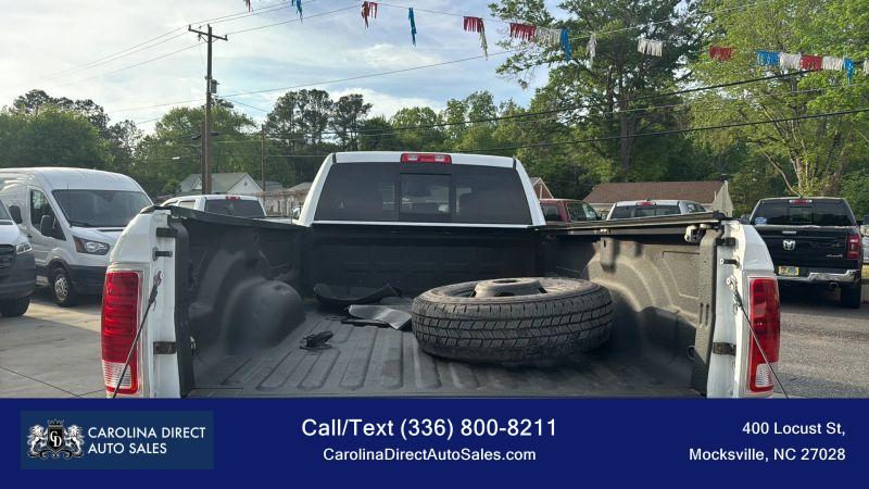 2017 Ram 3500 Laramie Crew Cab 4x4 8' Box