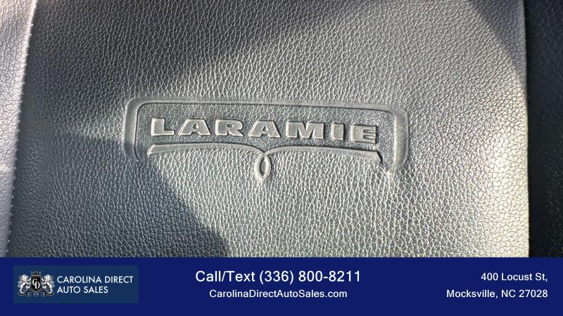 2017 Ram 3500 Laramie Crew Cab 4x4 8' Box