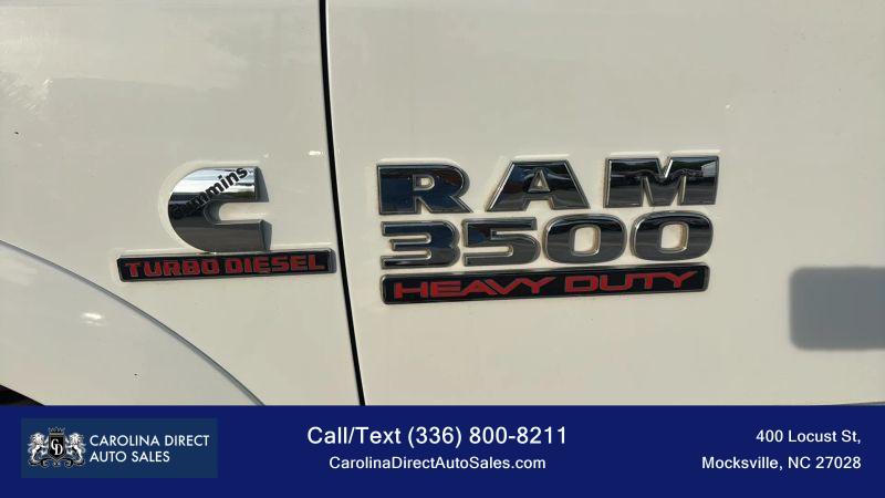 2017 Ram 3500 Laramie Crew Cab 4x4 8' Box