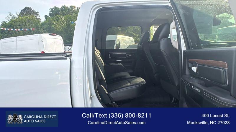 2017 Ram 3500 Laramie Crew Cab 4x4 8' Box