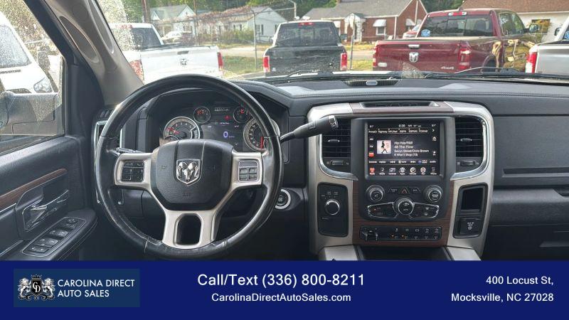 2017 Ram 3500 Laramie Crew Cab 4x4 8' Box