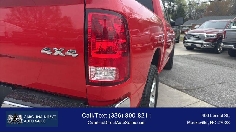 2018 Ram 1500 Big Horn Crew Cab 4x4 5'7" Box