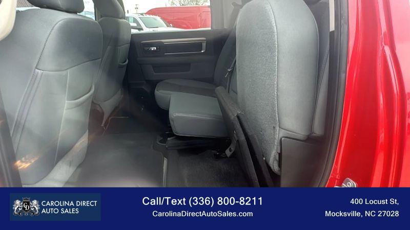 2018 Ram 1500 Big Horn Crew Cab 4x4 5'7" Box