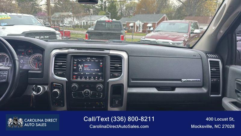 2018 Ram 1500 Big Horn Crew Cab 4x4 5'7" Box