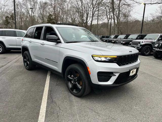 2024 Jeep Grand Cherokee Altitude X 4x4