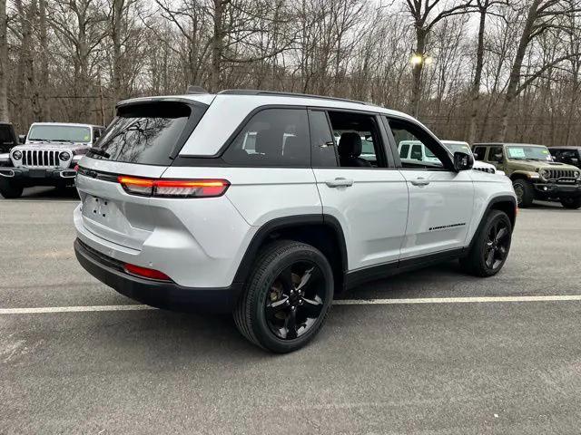 2024 Jeep Grand Cherokee Altitude X 4x4