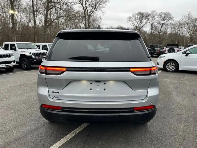 2024 Jeep Grand Cherokee Altitude X 4x4