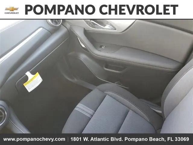 2025 Chevrolet Blazer FWD 2LT
