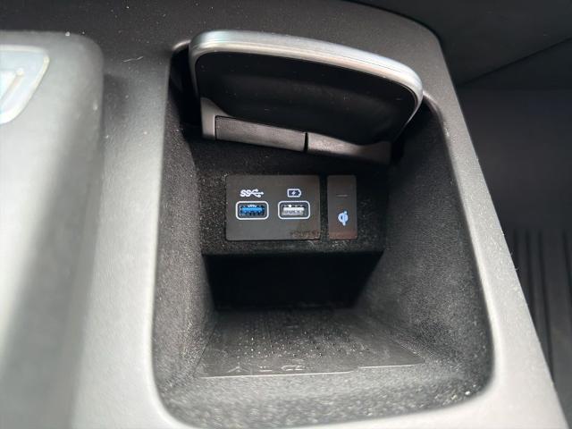 2024 Genesis GV70 2.5T AWD