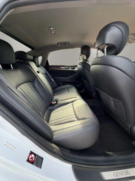 2018 Genesis G80 3.8
