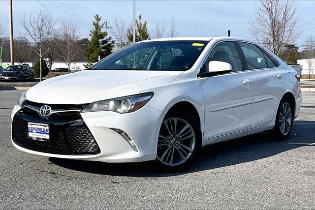 2017 Toyota Camry SE