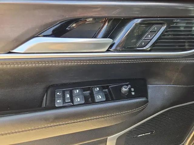 2024 Jeep Wagoneer Series I 4x2