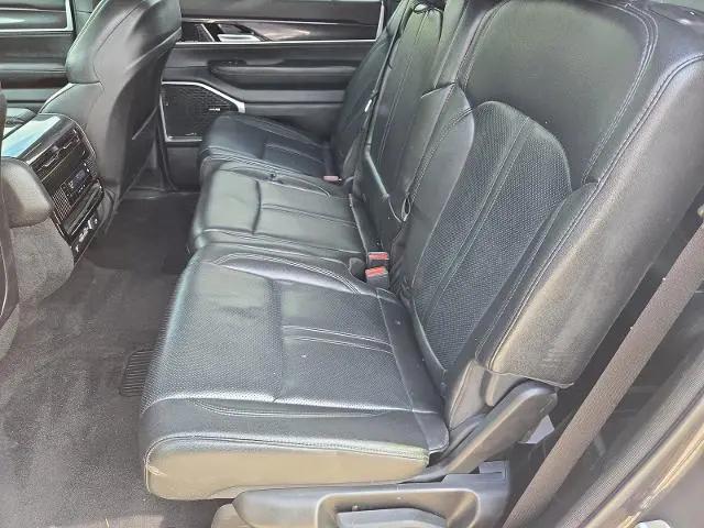 2024 Jeep Wagoneer Series I 4x2